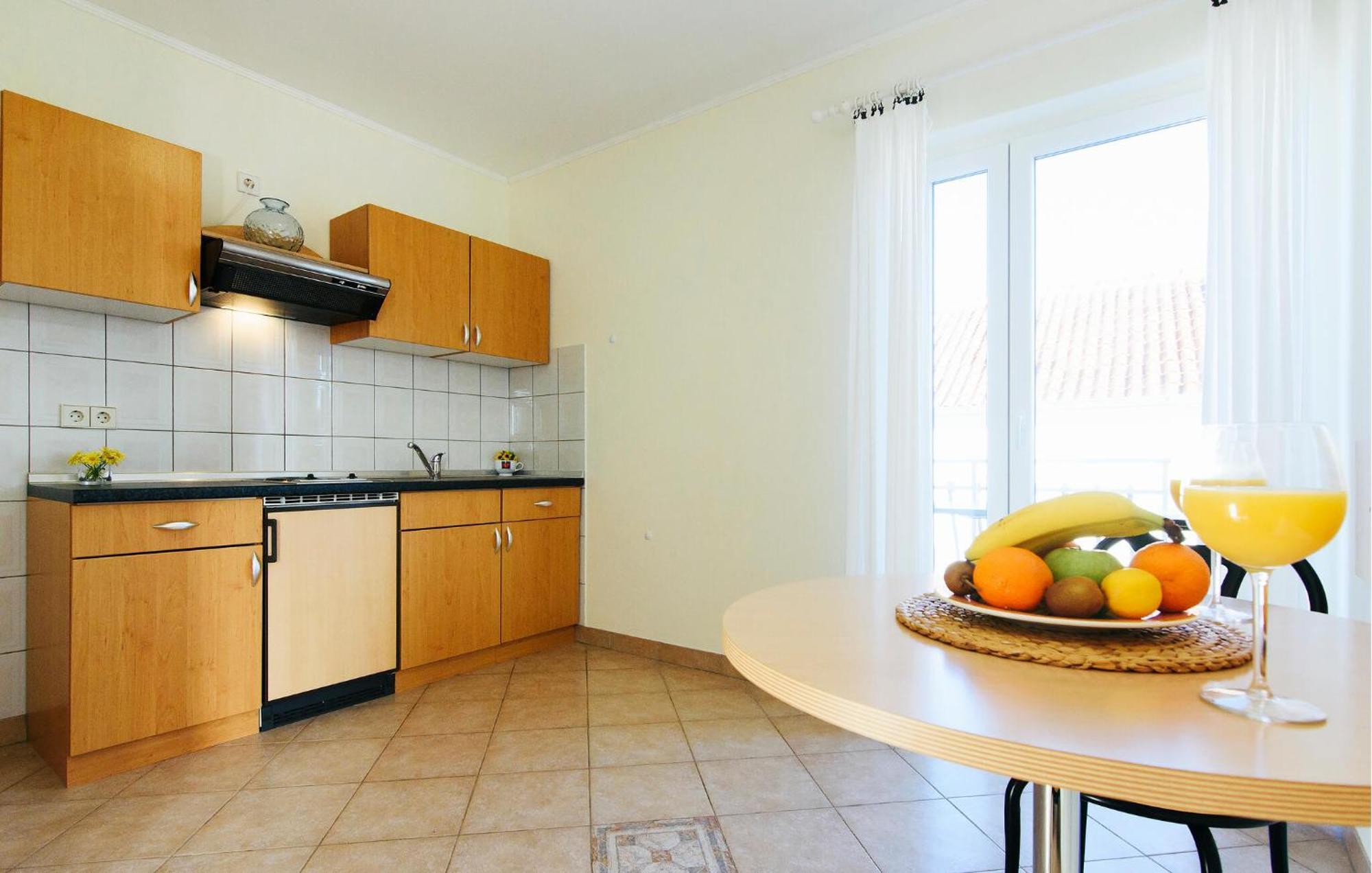 Amazing Apartment In Jezera With Wifi Vrelo Korenicko Exterior photo