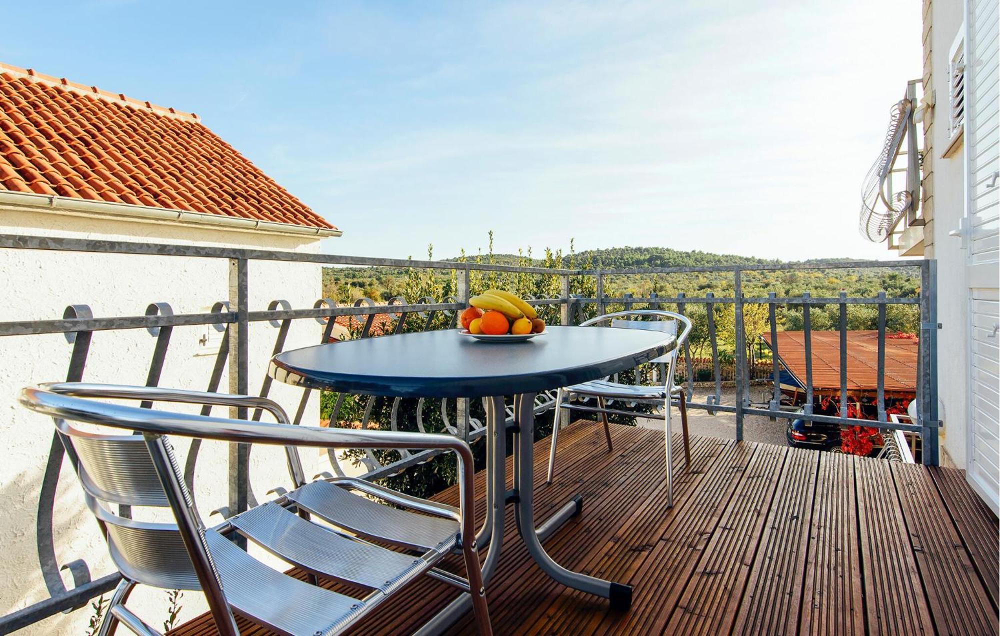 Amazing Apartment In Jezera With Wifi Vrelo Korenicko Exterior photo